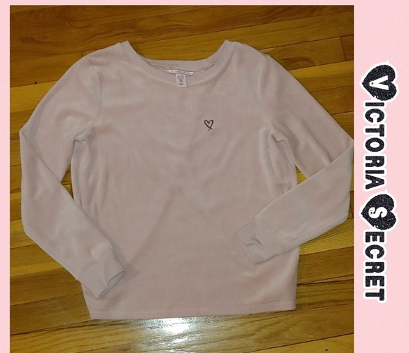 🎉 Victoria's Secret Open Back Sweater - Picture 1 of 3